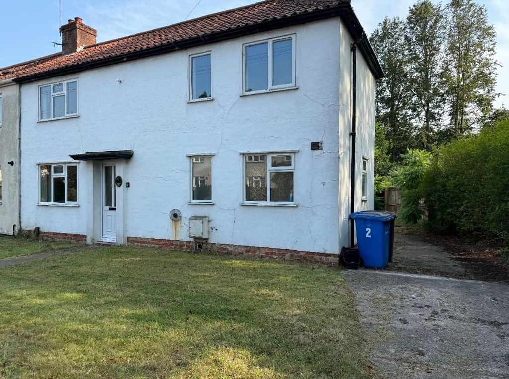 Property photo 1 of 10 1000025884