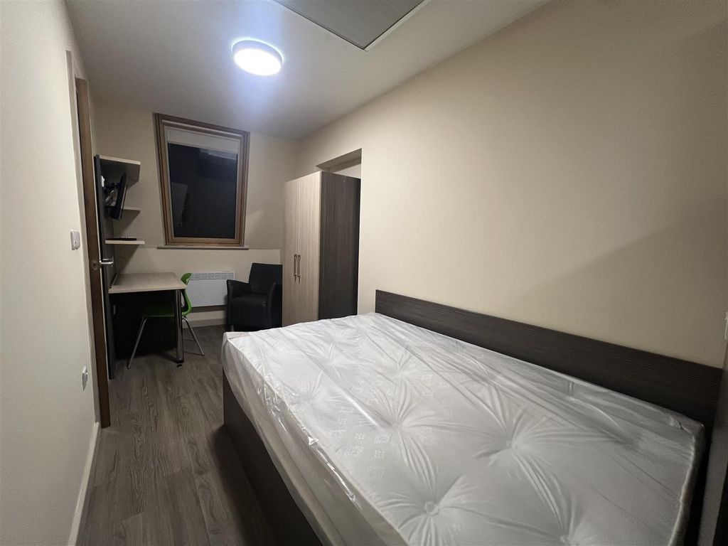 Property photo 2 of 8 Tempimagenluhxx.Jpg