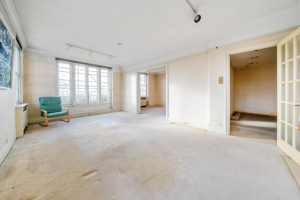 Property photo 3 of 20 Photos1