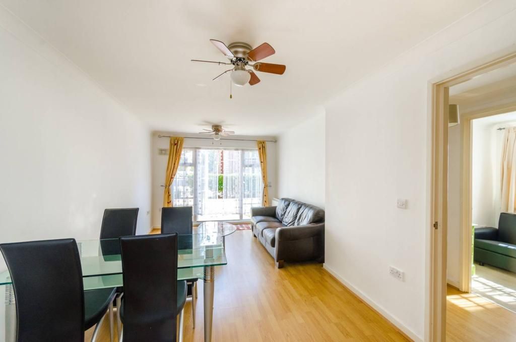 Property photo 3 of 8