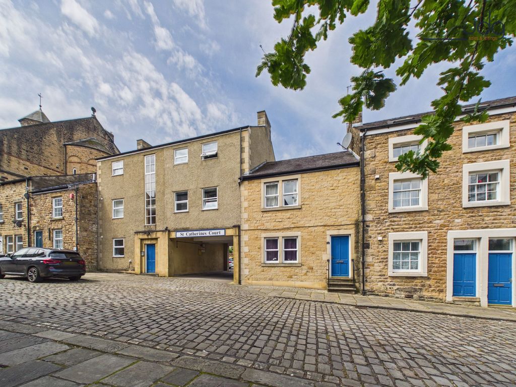 Property photo 1 of 10 Welcome To St. Catherines Court