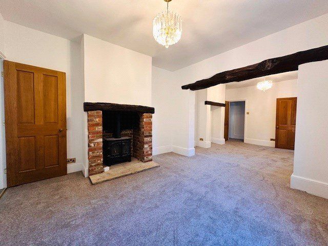 Property photo 2 of 20 Picture No. 24