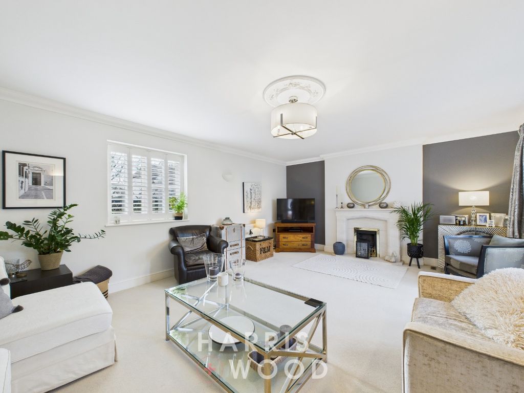 Property photo 3 of 39 4800623