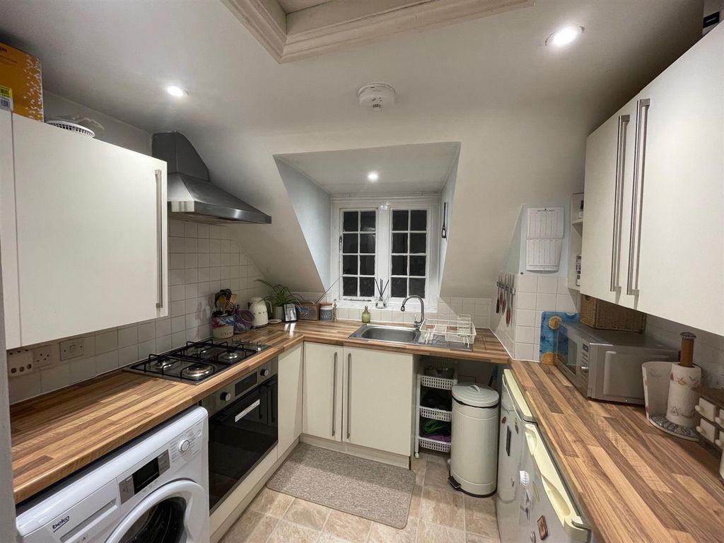 Property photo 2 of 15 Kitchen.Jpg