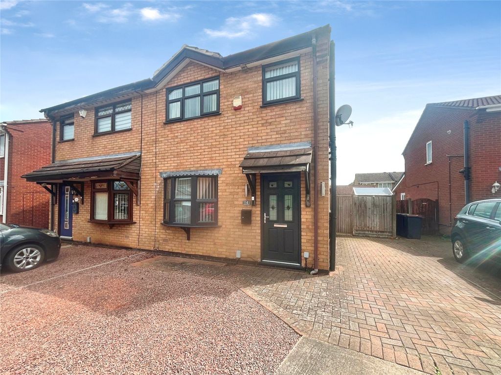 Property photo 1 of 18 Picture No. 01