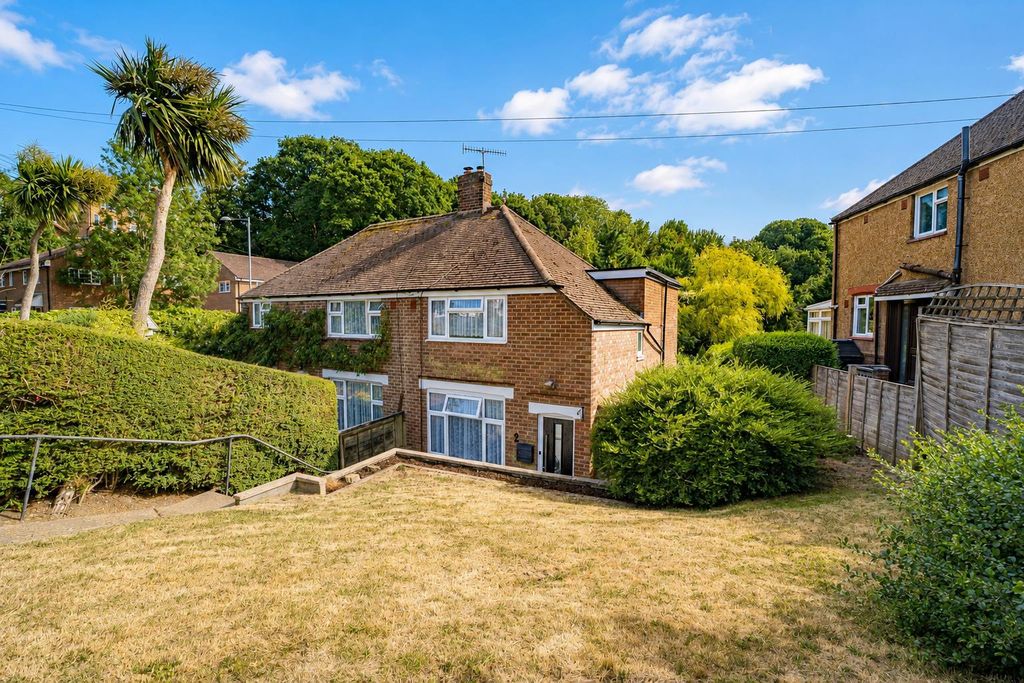 Property photo 1 of 20 Fe796730-52B1-45A1-A0Fa-Fc3E46F46A68.Png