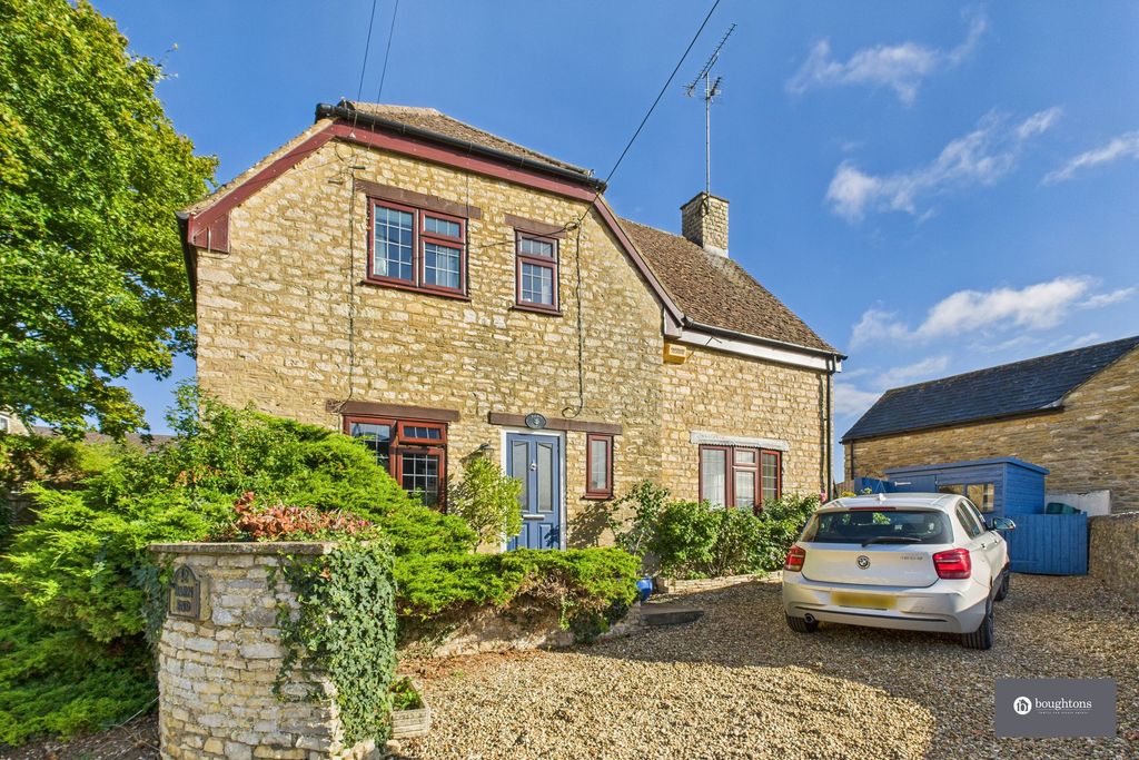 Property photo 1 of 25