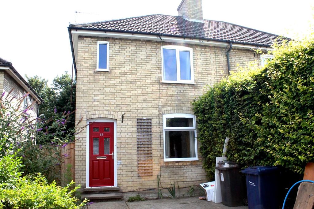 Property photo 1 of 11 68 Akeman Front.Jpg