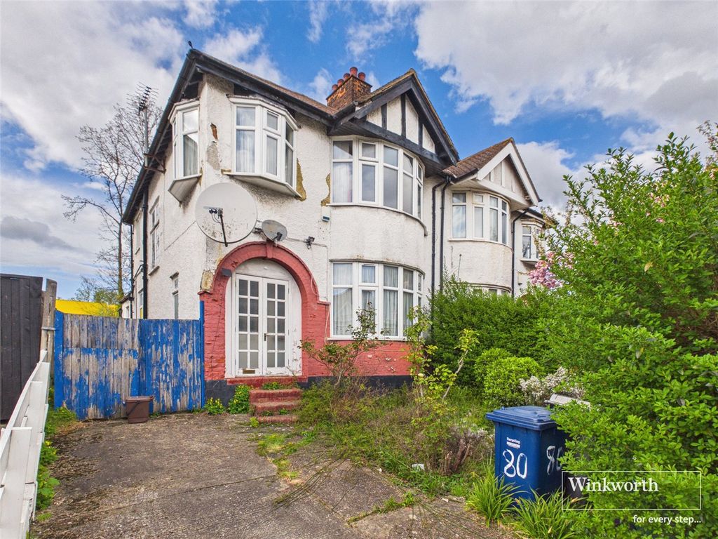 Property photo 1 of 21 External Front