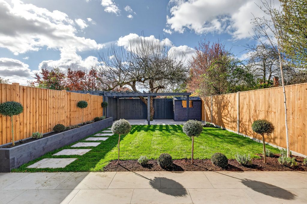 Property photo 3 of 18 Photo 19