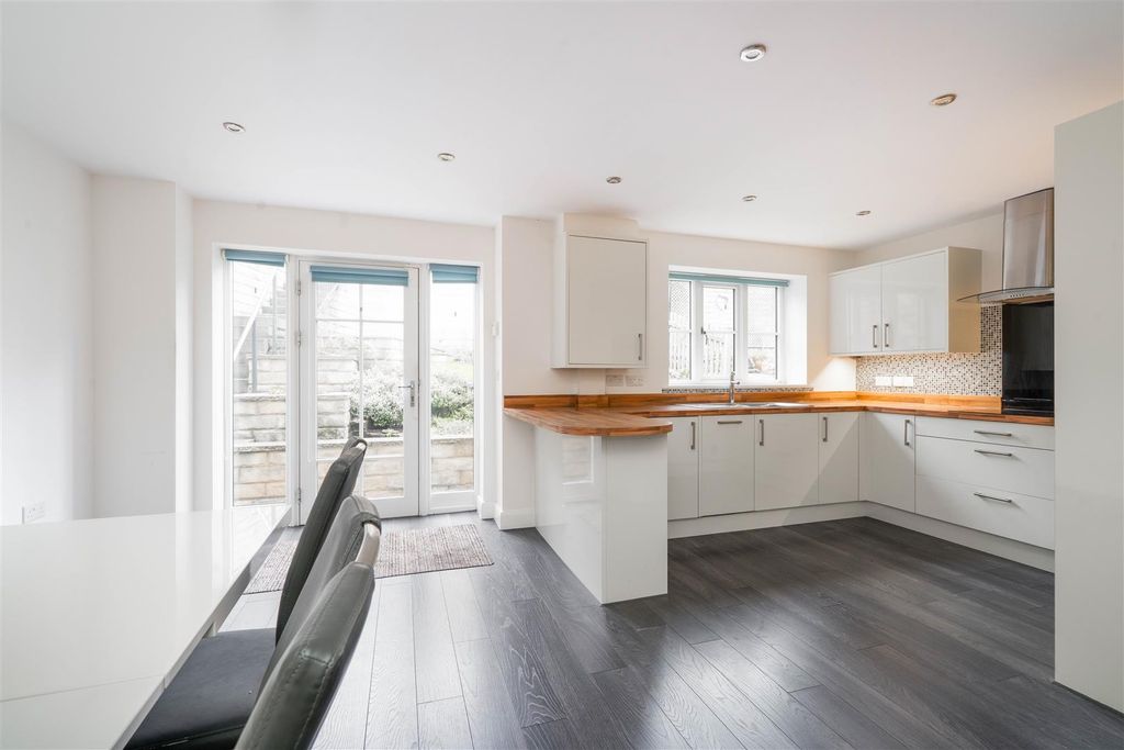 Property photo 2 of 26 Kitchen-6.Jpg