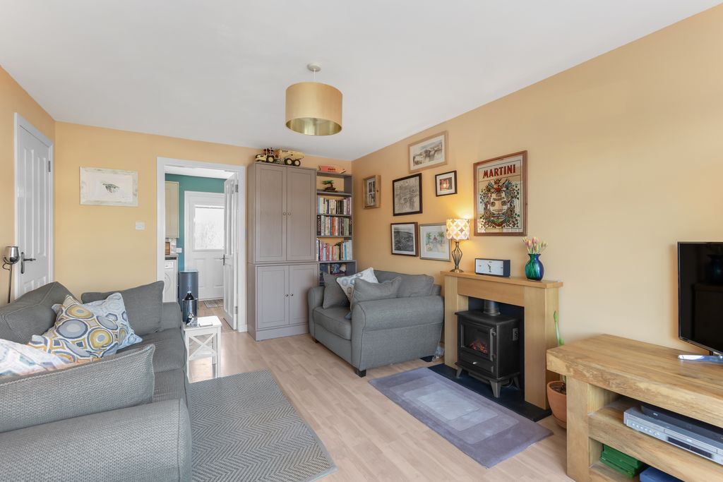 Property photo 3 of 18 Property Image 4