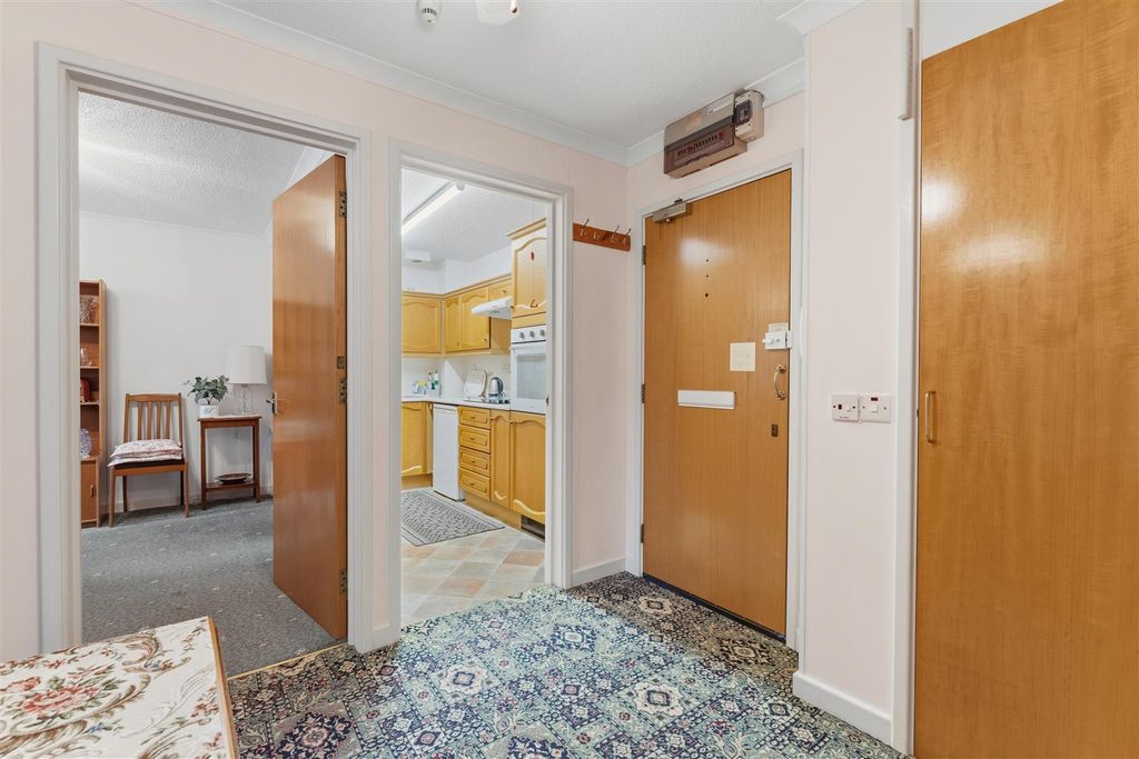 Additional image 5 of 2 bed flat for saleNN16, Oaktree Court, George Street, Kettering