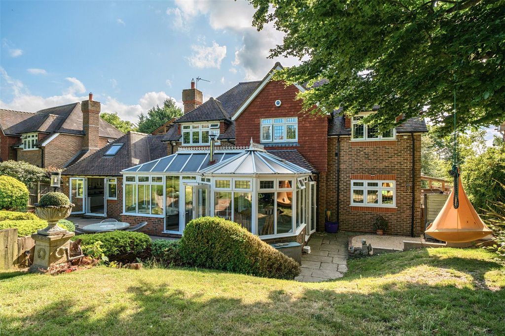 Property photo 2 of 20 Exterior