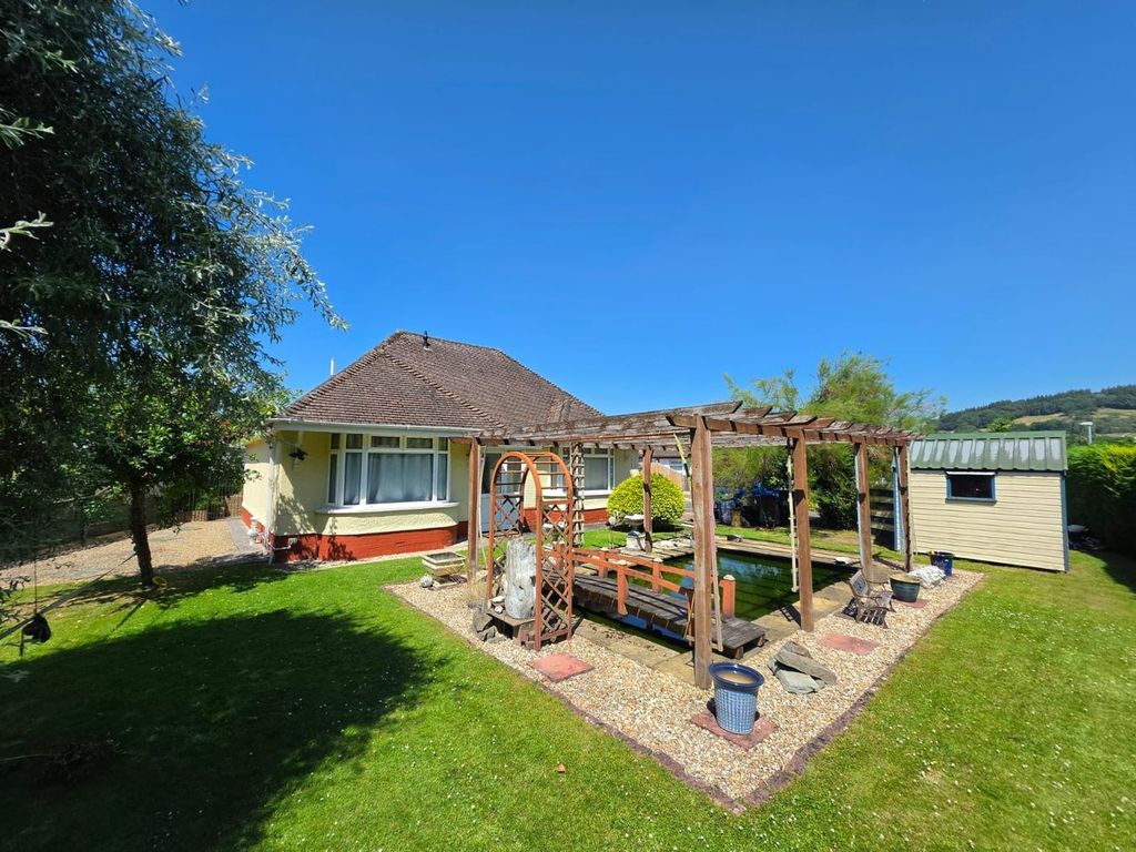 Property photo 1 of 26