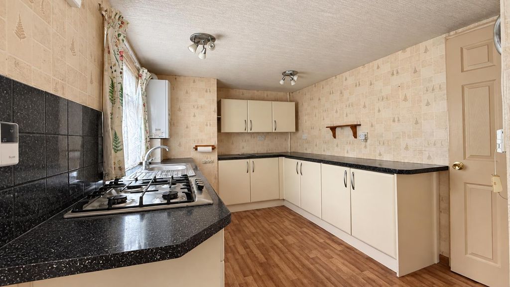Property photo 3 of 9 124121Cf-Bd0B-48Be-A831-30932Eaf1719.Png