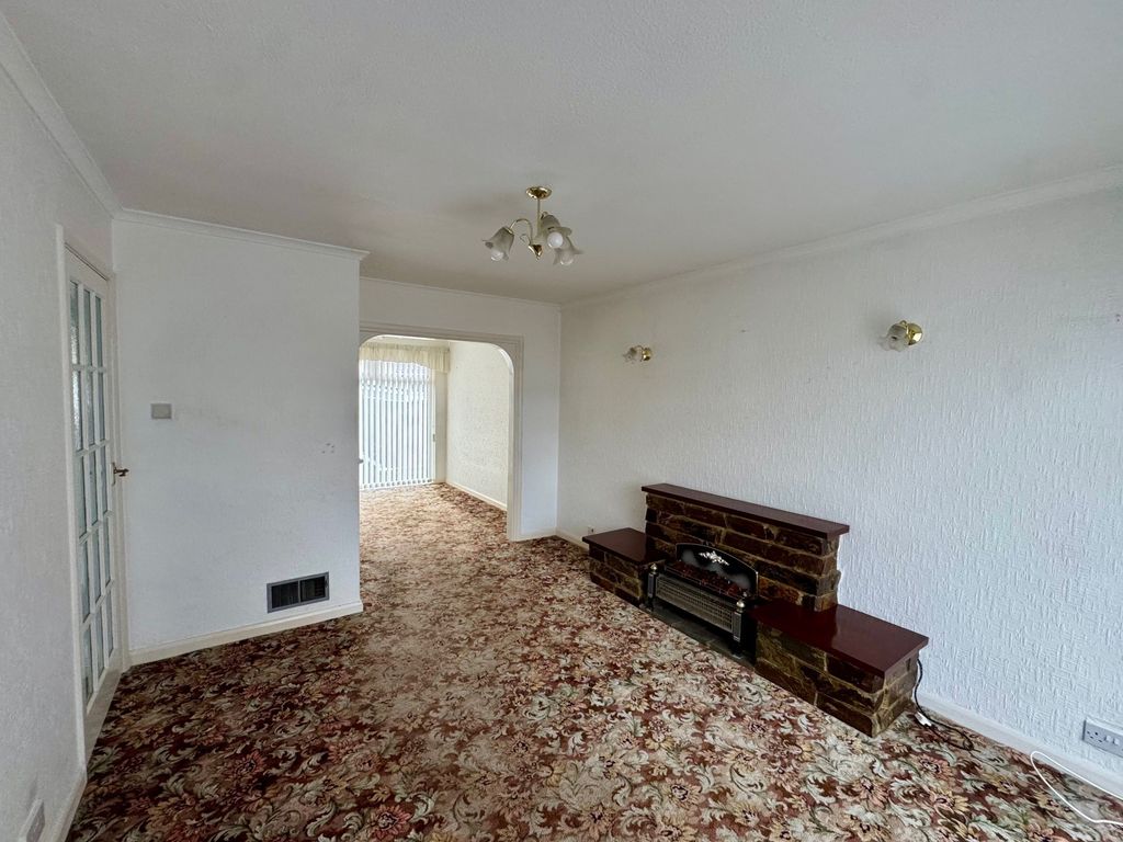 Property photo 2 of 19 Lounge Diner