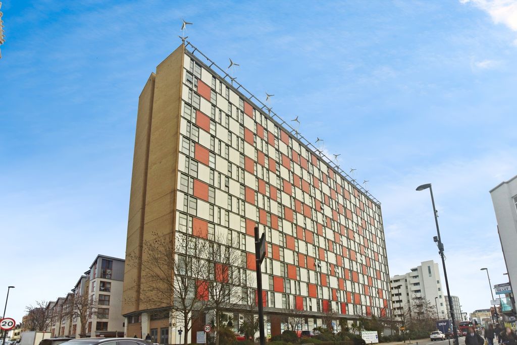 Property photo 1 of 13 Pbox-Img.Jpg