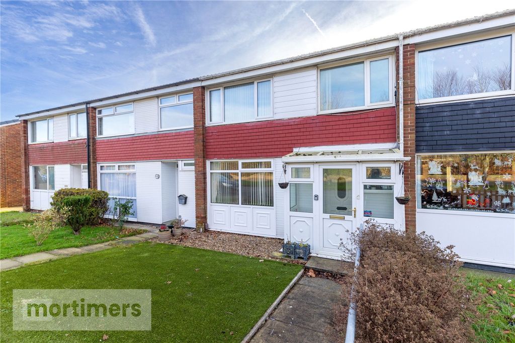 Property photo 1 of 20 Front External