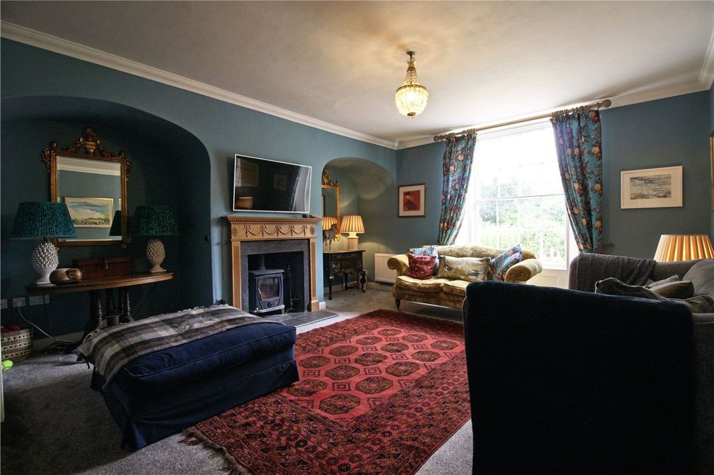 Property photo 3 of 57 Picture No. 08