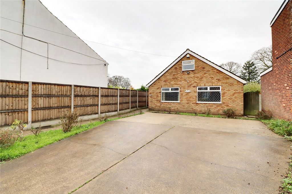 Property photo 1 of 19 Picture No. 17