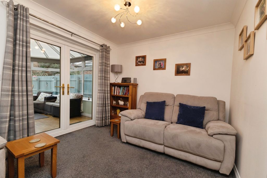 Property photo 3 of 17