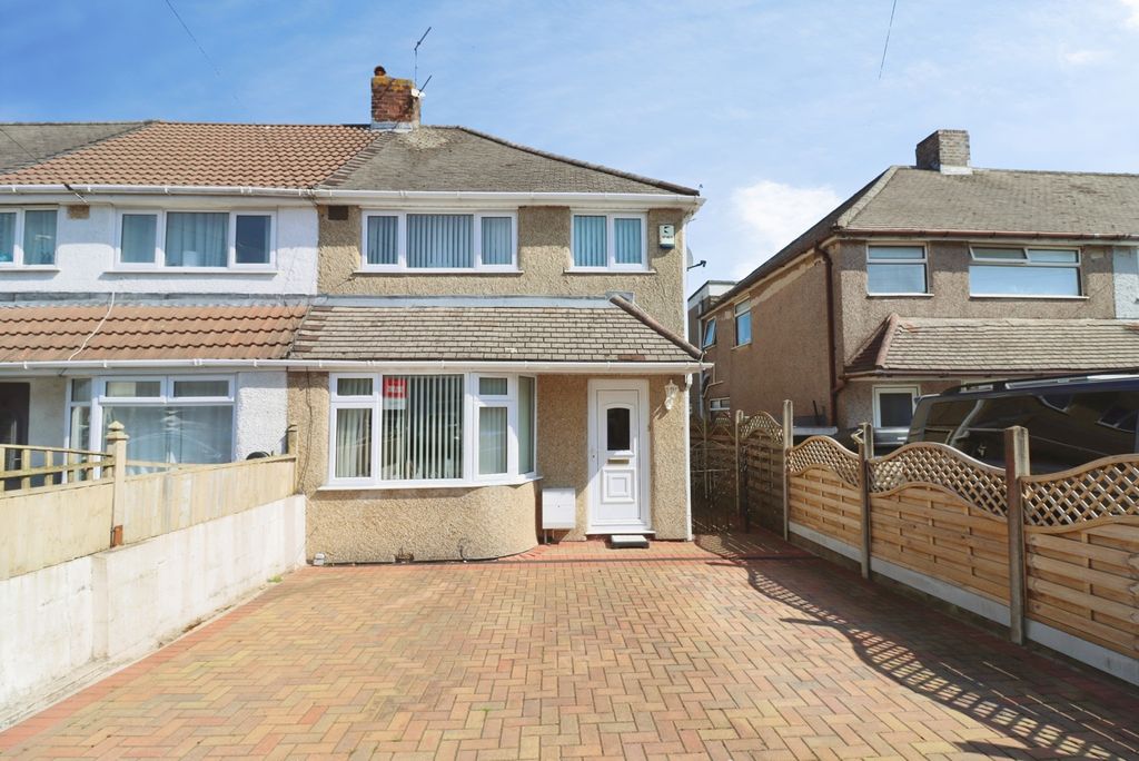 Property photo 1 of 20 Front