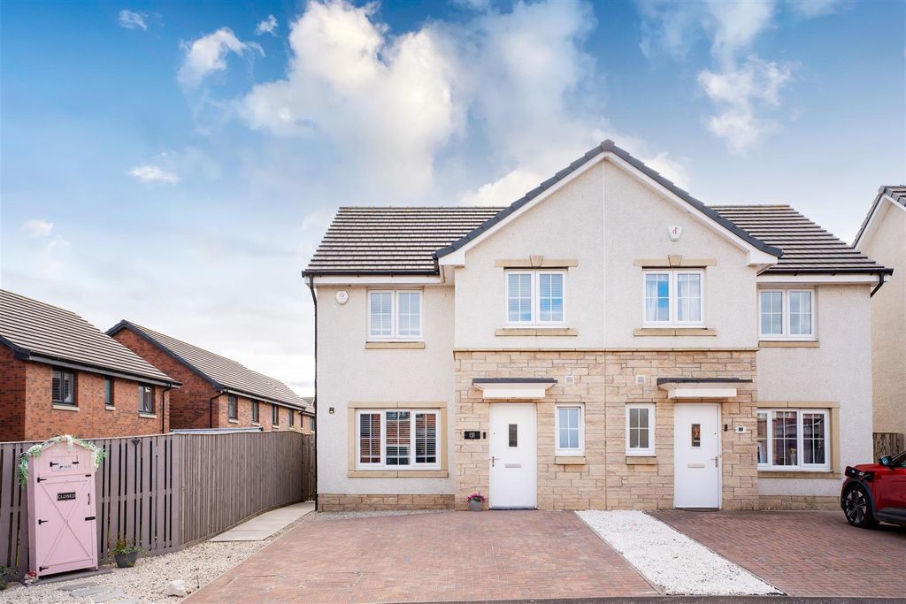 Property photo 1 of 28 5Blackshilllane-28.Jpg