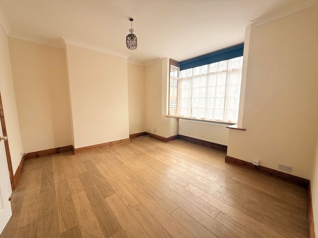 Property photo 3 of 13 Living Room