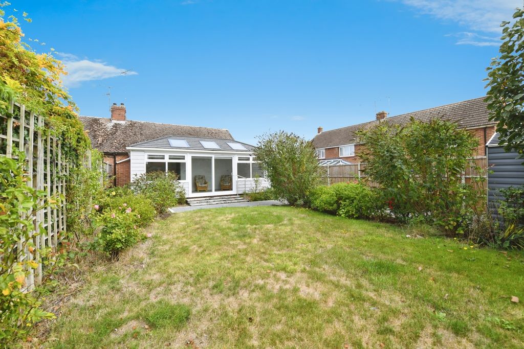 Property photo 2 of 12 Photo
