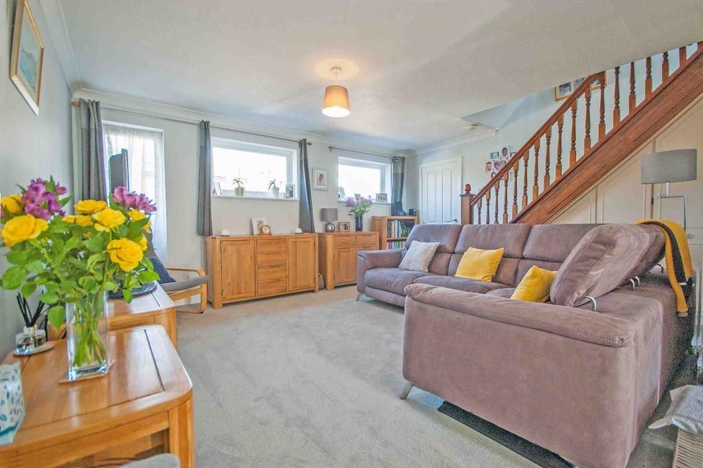 Property photo 3 of 21