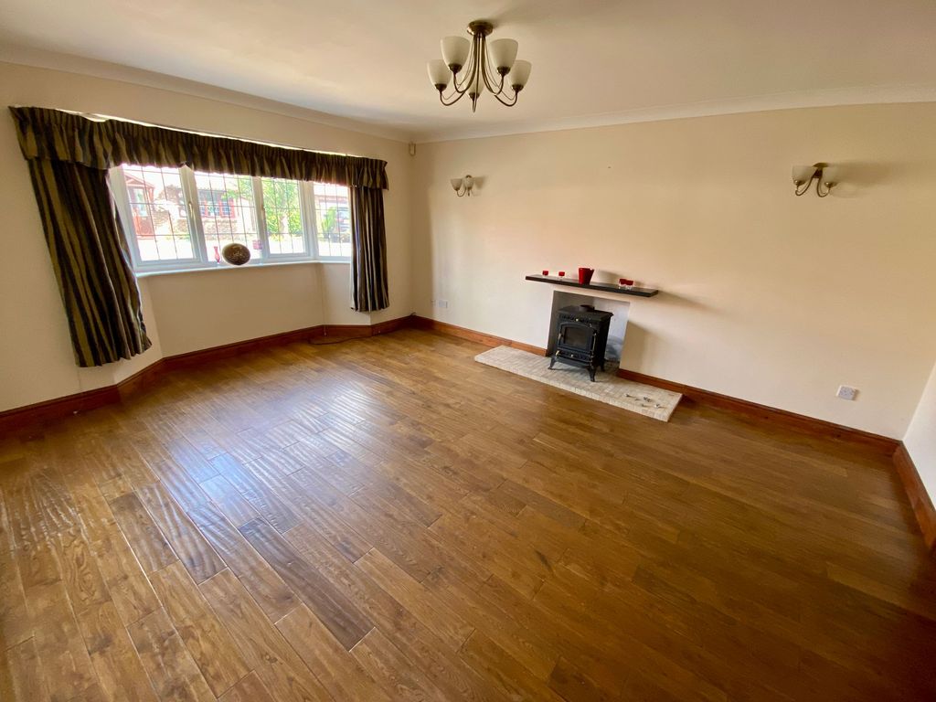 Property photo 2 of 24