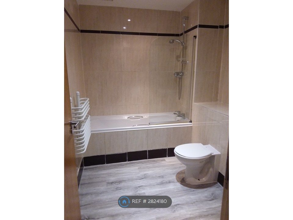 Property photo 3 of 5