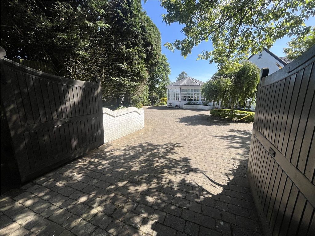 Property photo 2 of 57 Picture No. 74