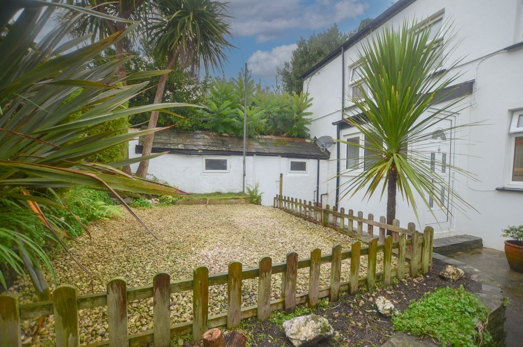 Property photo 2 of 15 _Tps 01208 74182-48