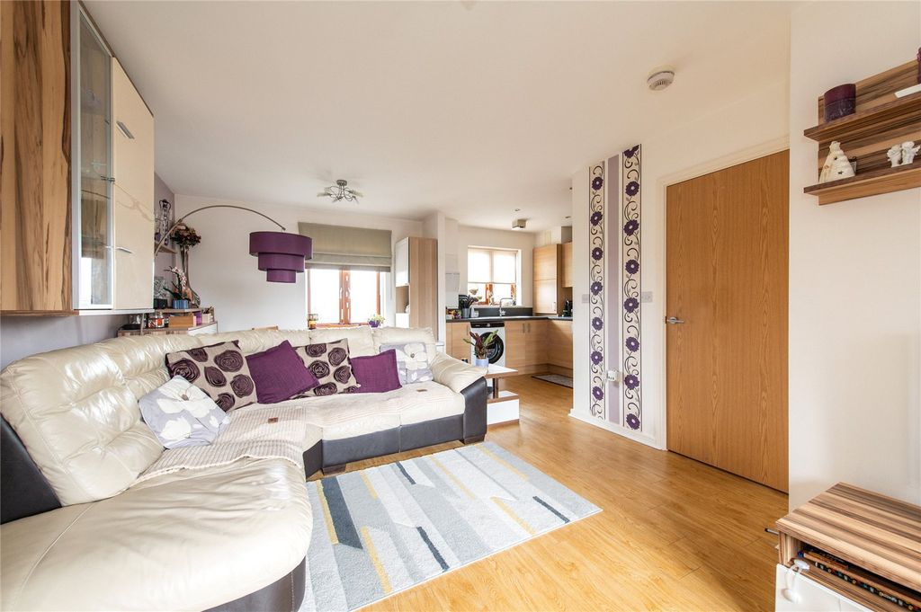 Property photo 2 of 15 Picture No. 06