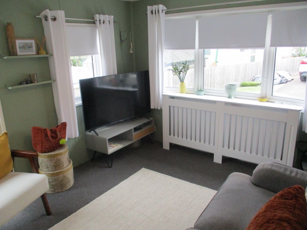 Property photo 3 of 21