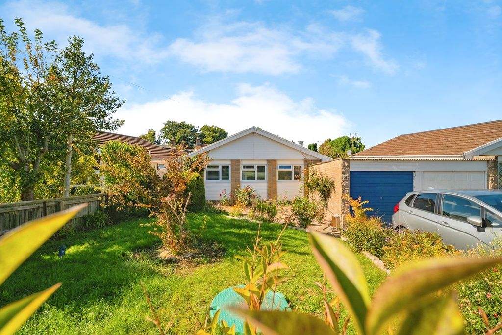 Property photo 1 of 20