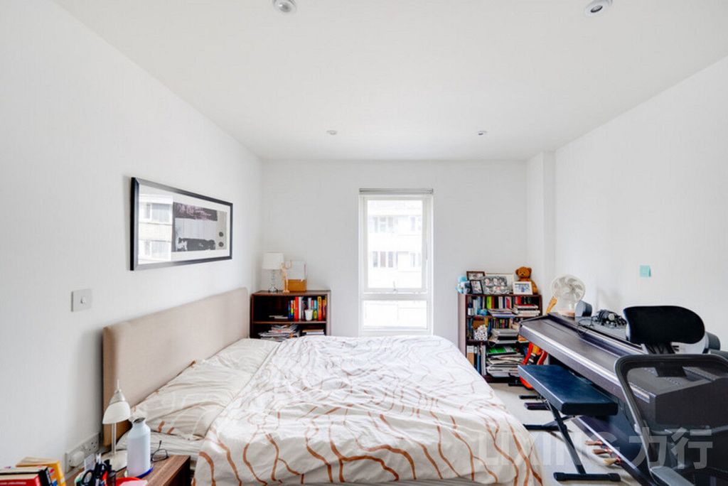 Property photo 3 of 8