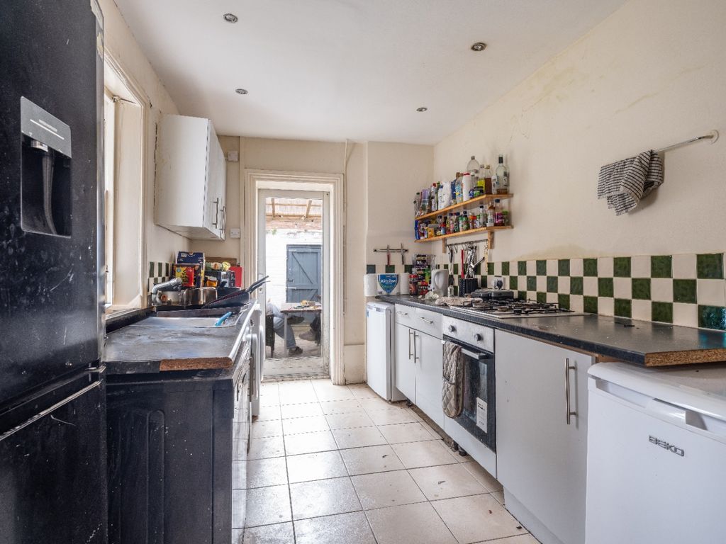 Property photo 3 of 11 3223482
