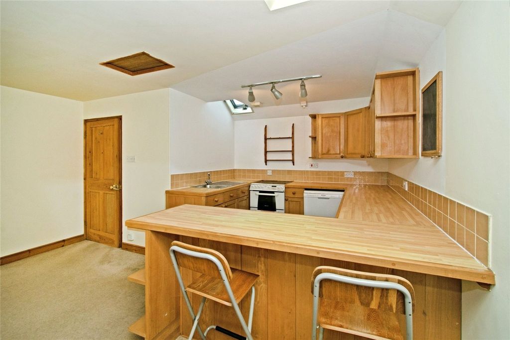 Property photo 3 of 13 Picture No. 08