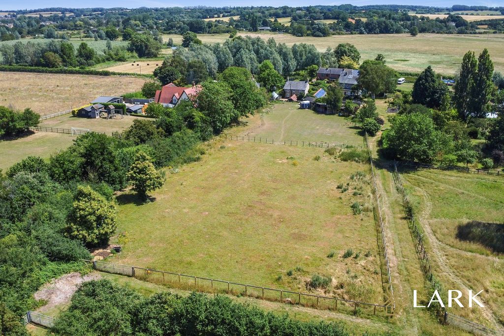 Property photo 2 of 25 Pt-Lark-Tuffins-1