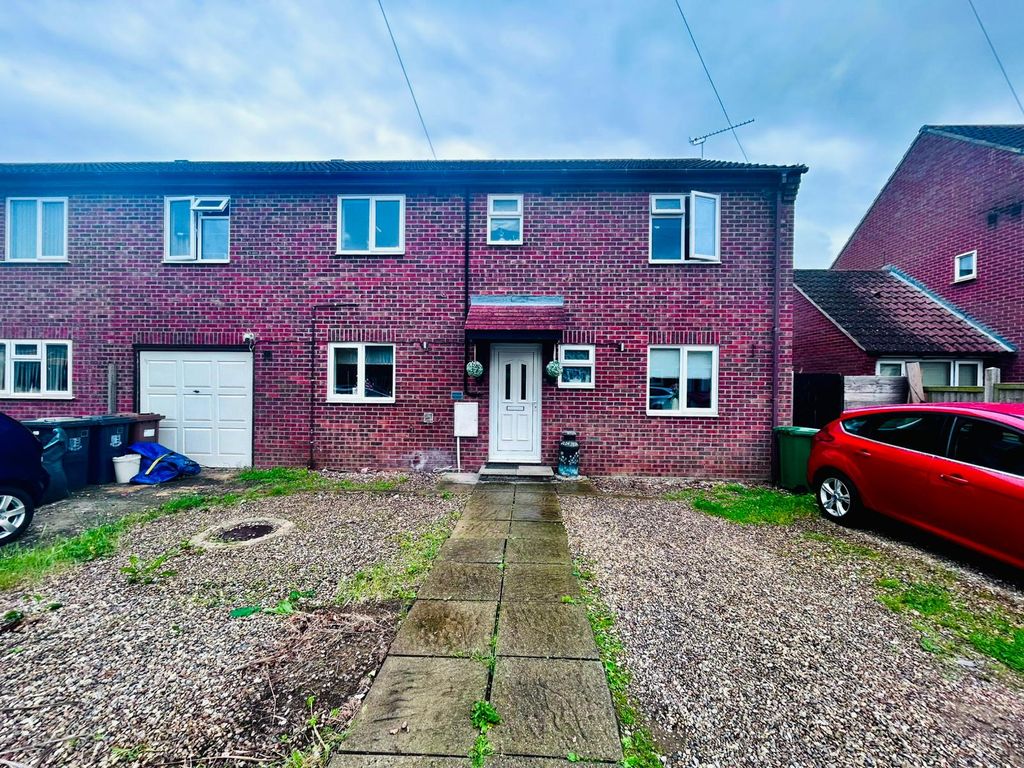 Property photo 2 of 19