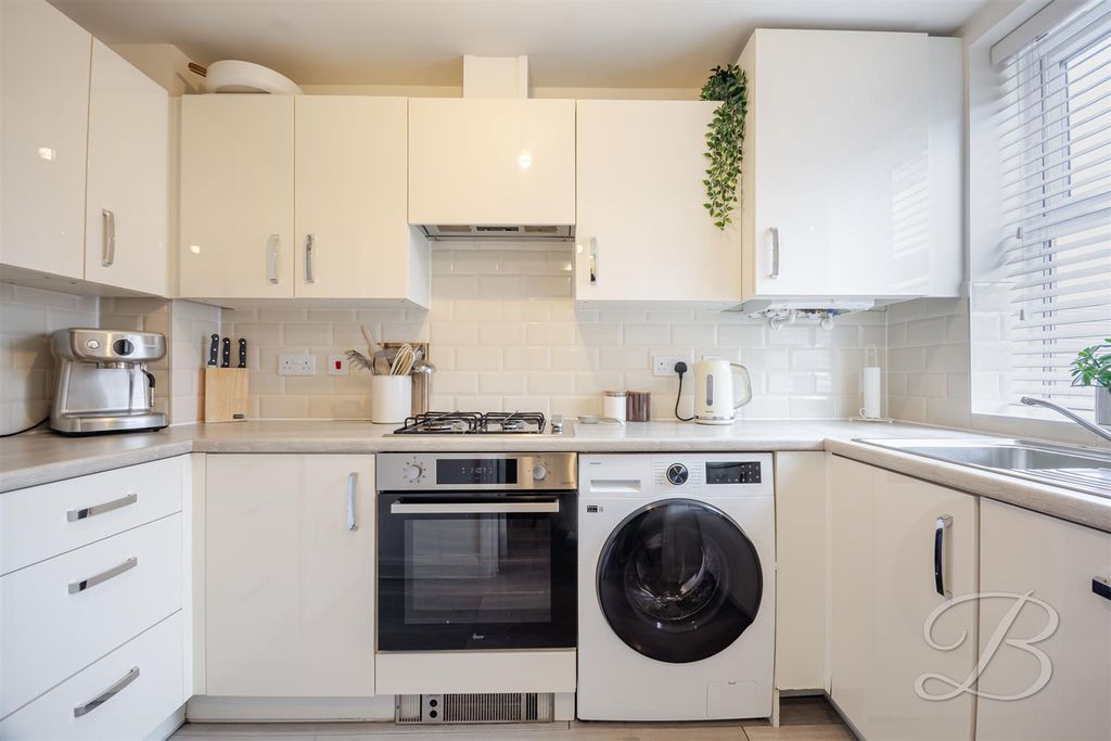 Property photo 3 of 20 Ccltd-18.Jpg
