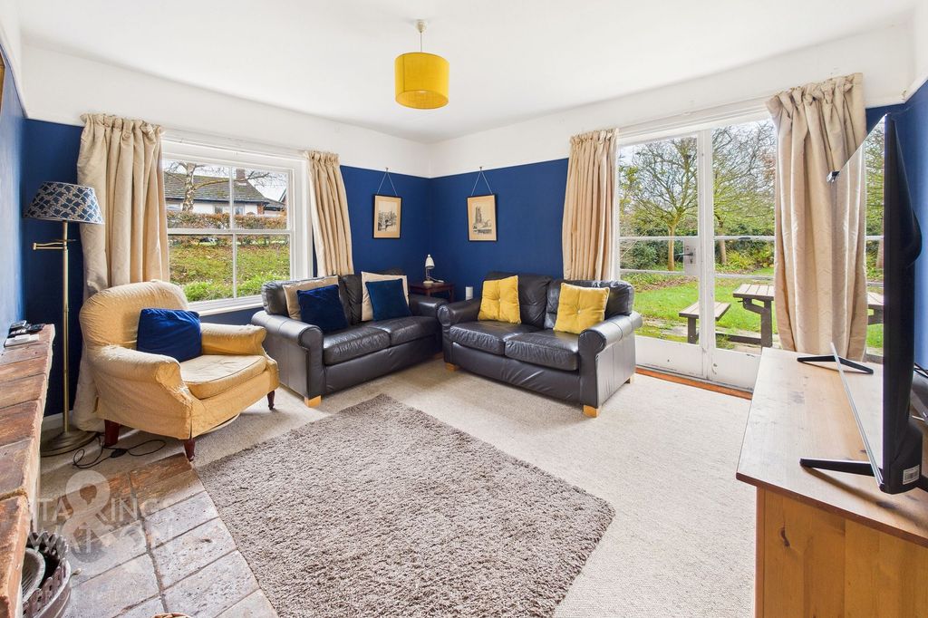 Property photo 1 of 27