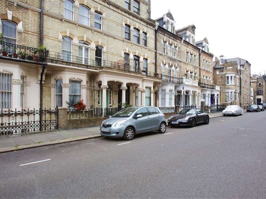 Property photo 1 of 8 1