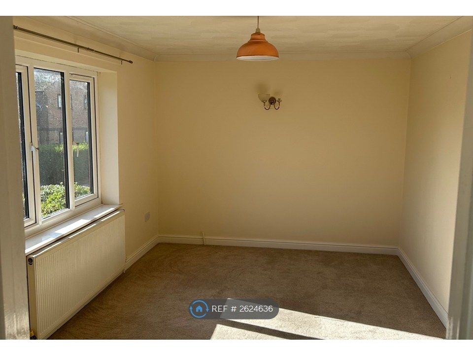 Property photo 1 of 3