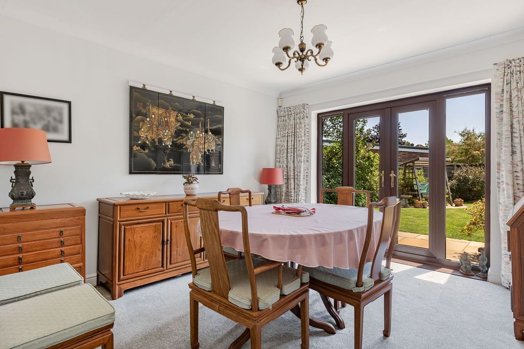 Property photo 3 of 14 Reception/Dining