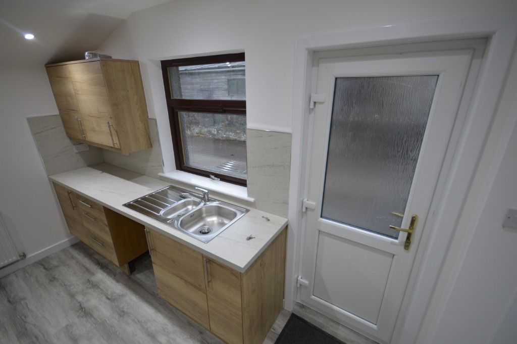 Property photo 3 of 17 Photo 3