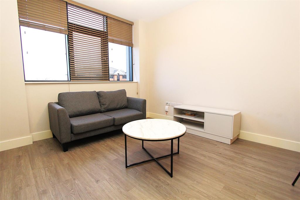 Property photo 3 of 7 Living Room 2 .Jpg